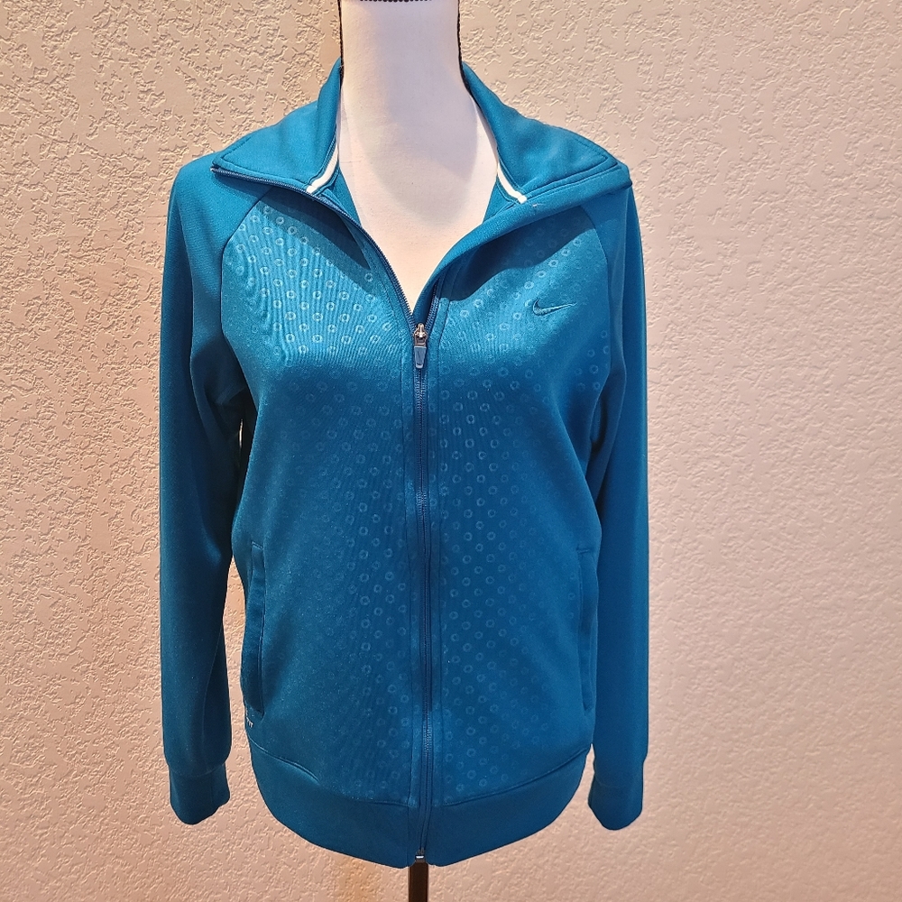 Dry fit zipper jacket